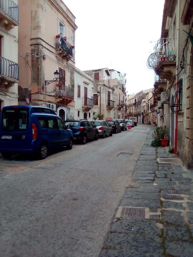 Vicolo A Mare Apartment Syracuse Bagian luar foto